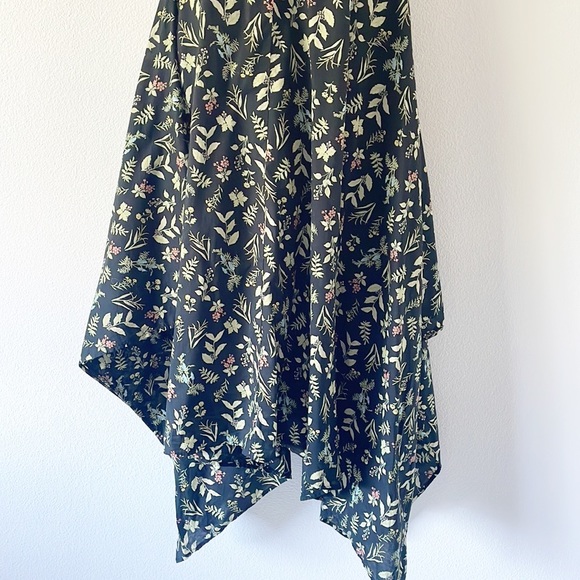 Conifer Dress Size Small - Picture 15 of 15